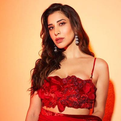 Sophie Choudry 